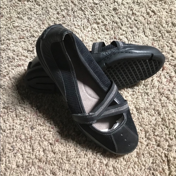 Women’s Aerosoles loafers 👞 - Picture 3 of 3